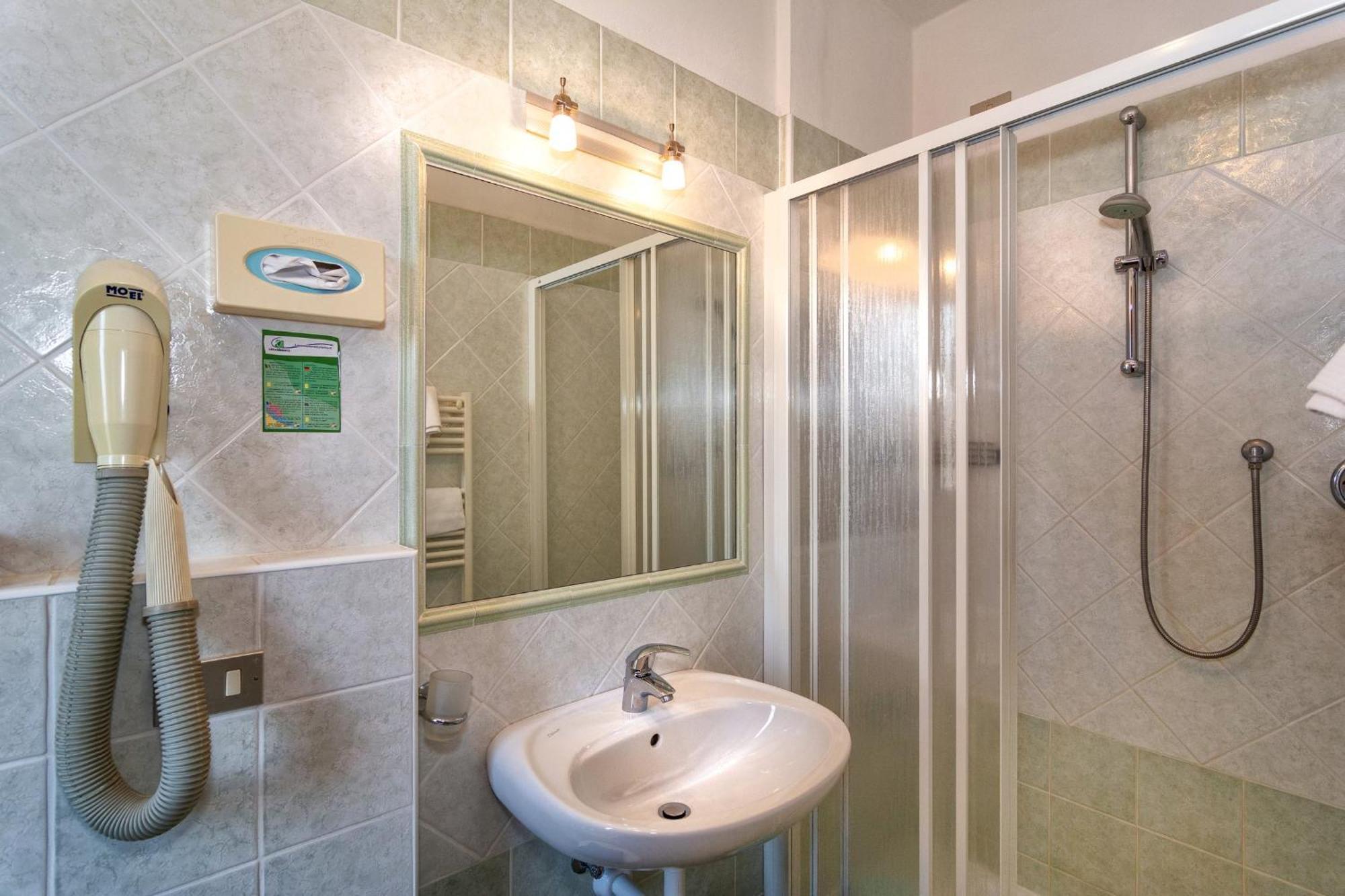 Hotel Mariani Lido di Camaiore Dış mekan fotoğraf